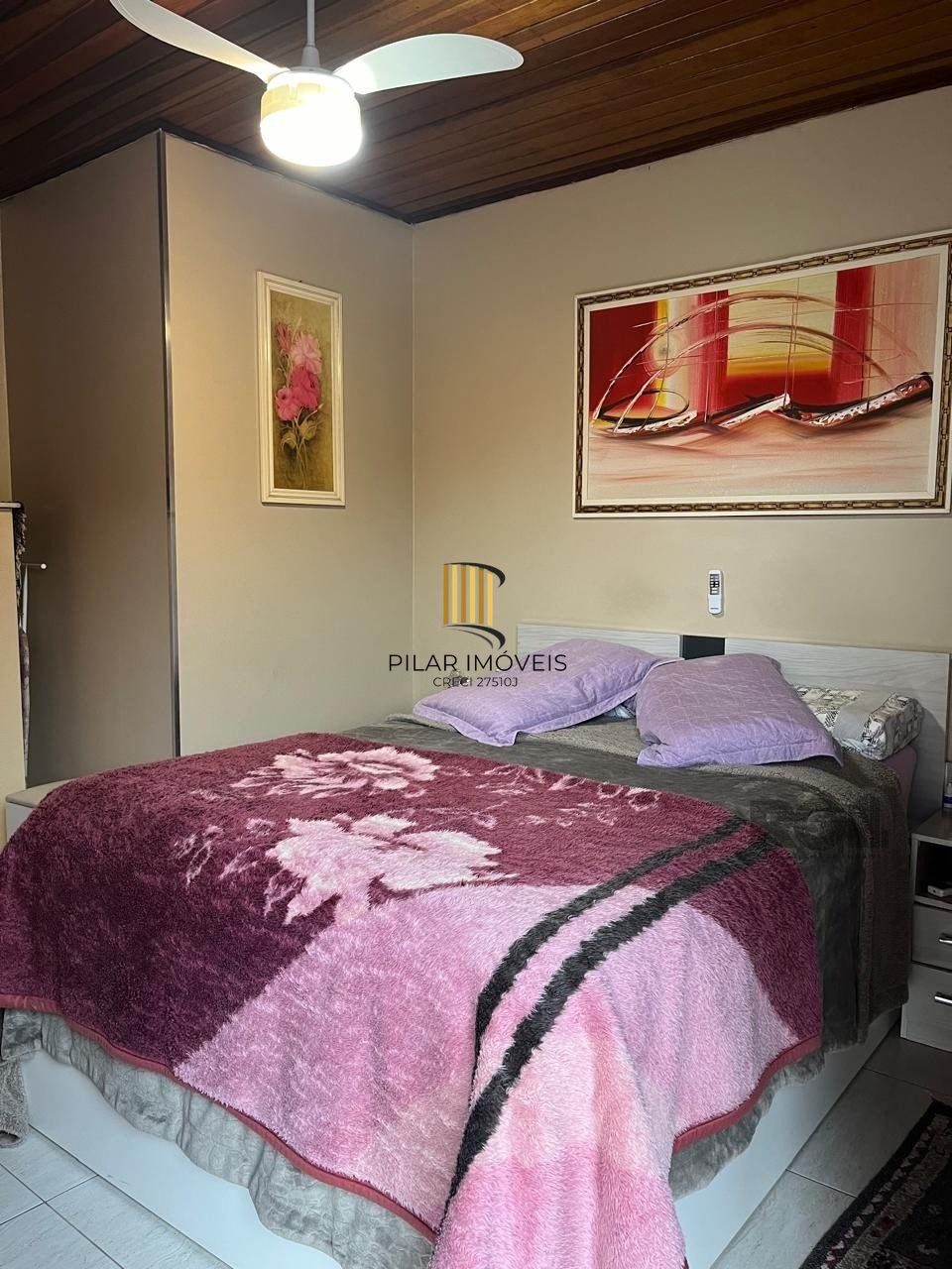 Casa sobrado mobiliado, 2 dormitórios, Bairro Imbuí