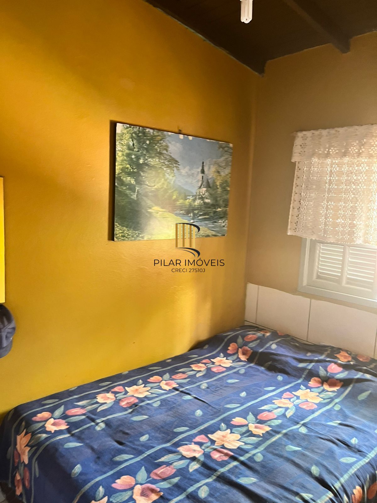 Casa 3 dormitórios, 1 suíte, 2 vagas, Bairro Parque Florido