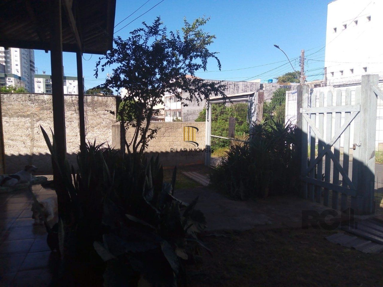 Casa 2 dormitórios, 2 vagas cobertas, Bairro Vila Princesa Izabel