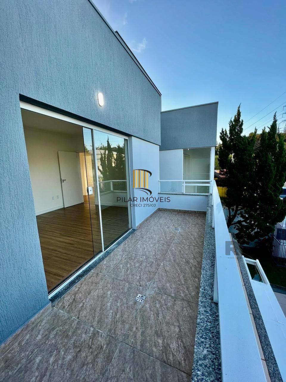 Casa sobrado 3 dorms, 1 suíte com hidro, 2 vagas, Bairro Vale do Sol