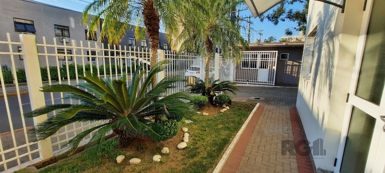 Apartamento semi mobiliado, 3 dormitórios, 1 suíte, vaga de garagem, Bairro  Princesa Izabel