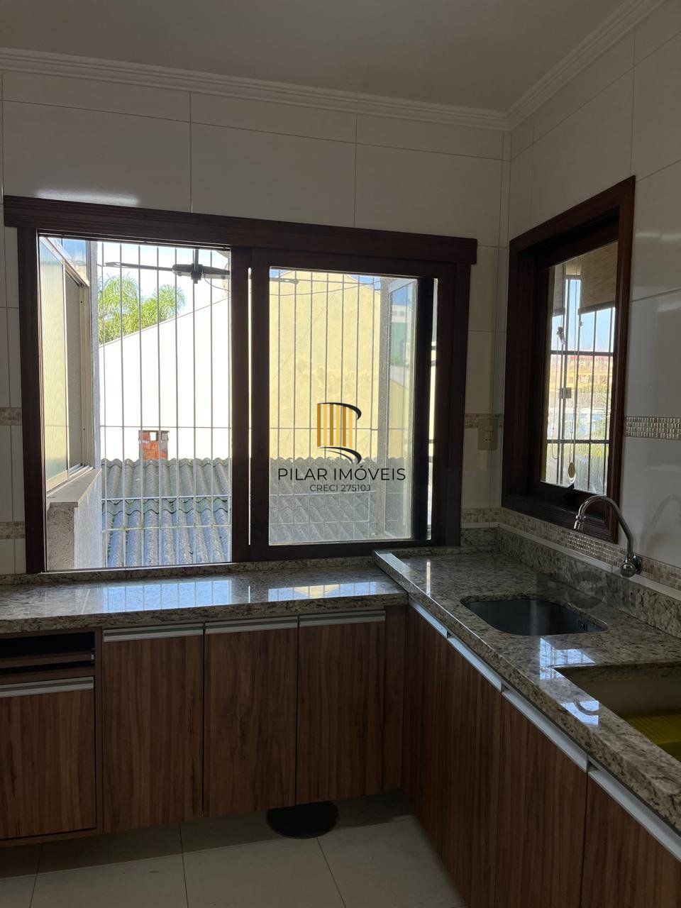 Apartamento 3 dormitórios, 1 suíte, 2 vagas, Bairro Eunice Nova