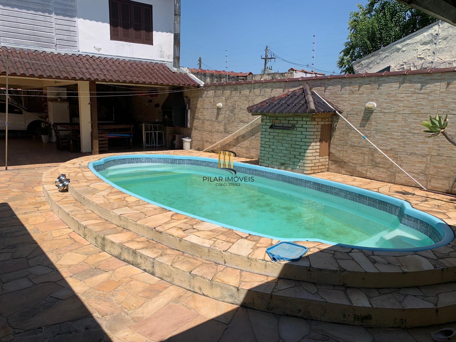 Casa 3 dormitórios, 2 vagas, Bairro Imbui