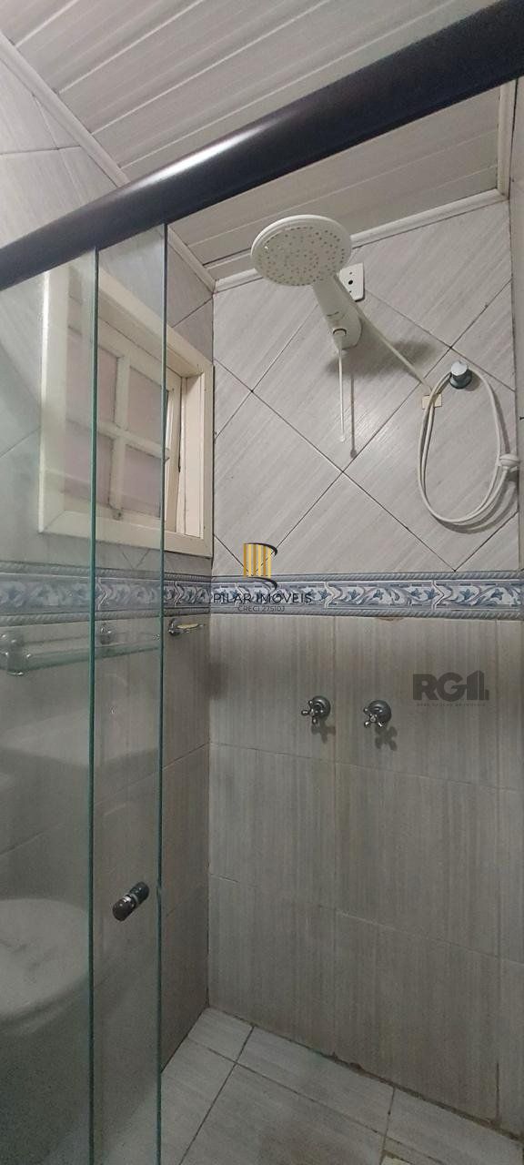 Apartamento térreo, 2 dormitórios, 2 vagas, Bairro Vila Cachoeirinha