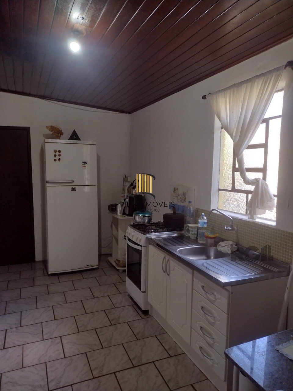 Casa 2 dormitórios, 2 vagas, Bairro Espirito Santo