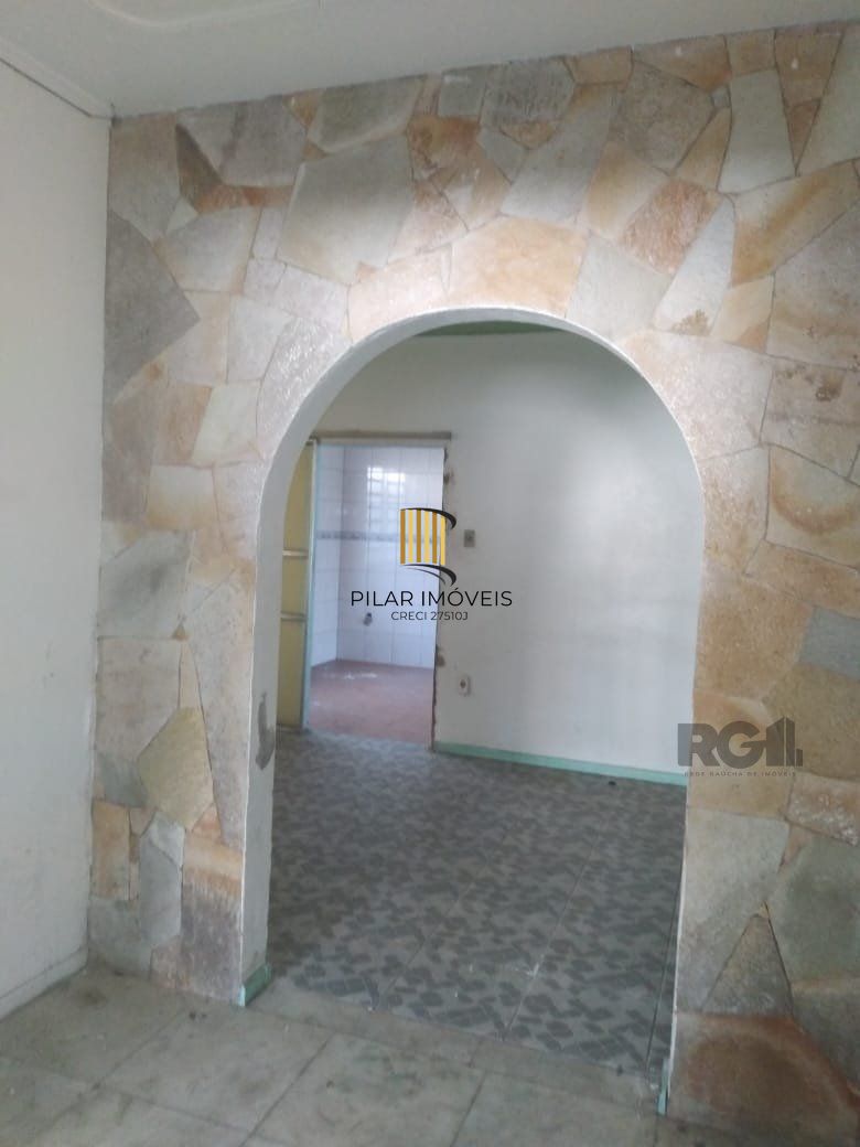 Casa 3 dormitórios, vaga de garagem, Bairro Vila Cachoeirinha