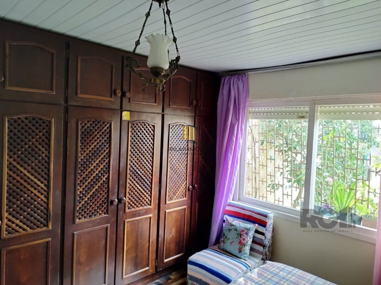 Casa 2 dormitórios, 2 vagas, Bairro Parque dos Maias