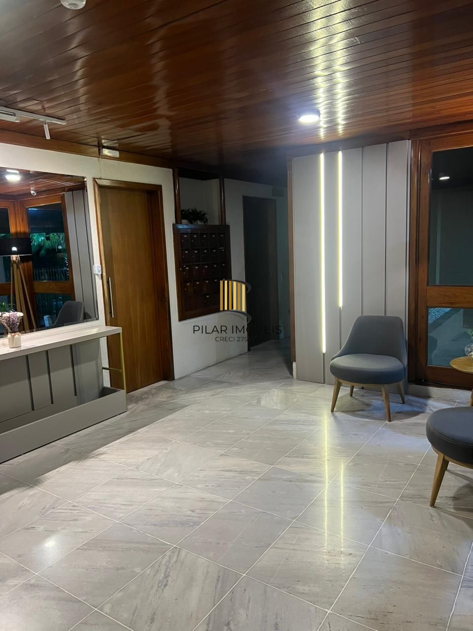 Apartamento 2 dormitórios no bairro Jardim Lindóia