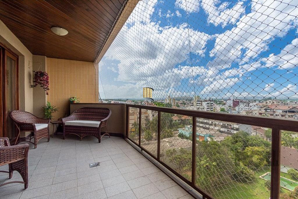 Apartamento semi mobiliado, 3 dormitórios, 1 suíte, 1 vaga, bairro Vila Eunice Nova