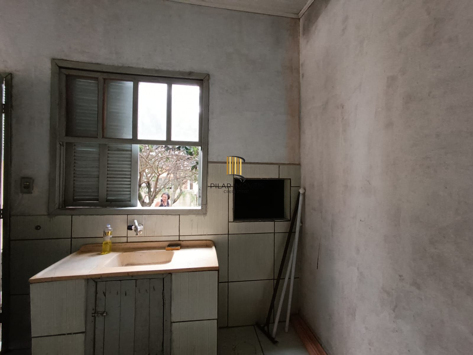 Casa 3 dormitórios no bairro COHAB C