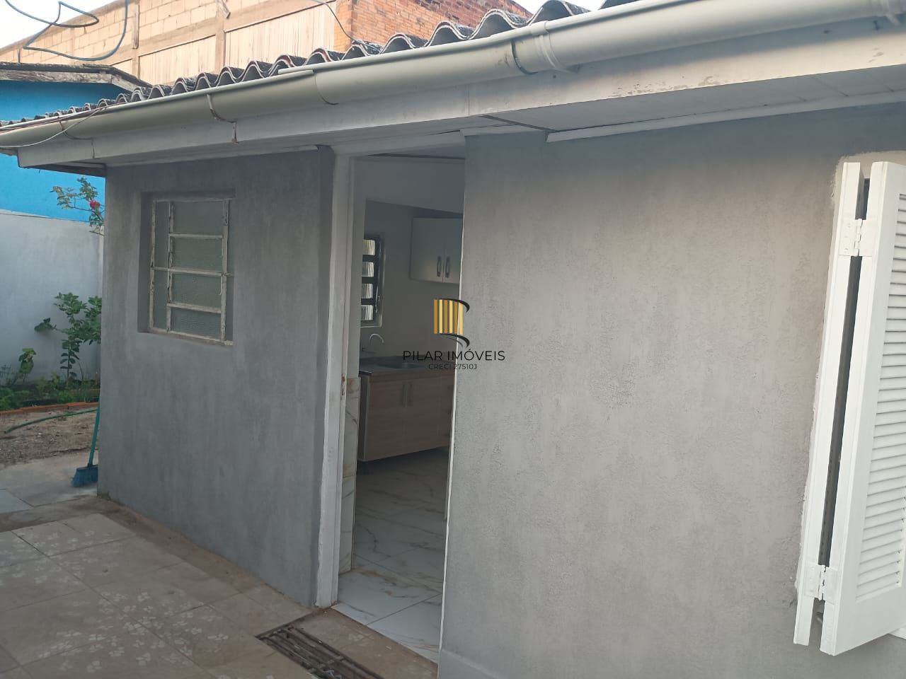 Casa 2 dormitórios, 1 suíte, 2 vagas