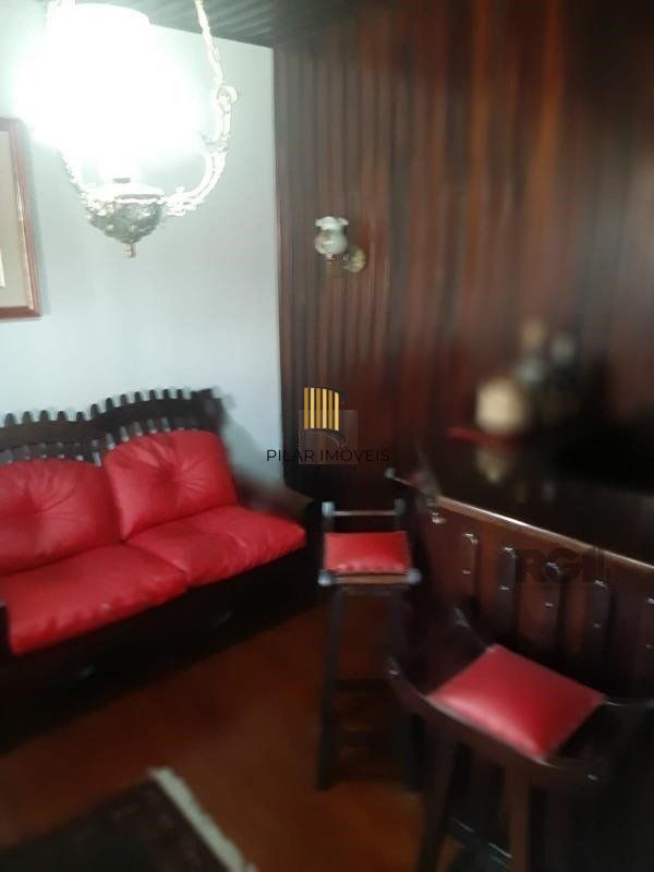 Casa 4 dormitórios, 1 suíte, vagas de garagem, Bairro Bom Princípio
