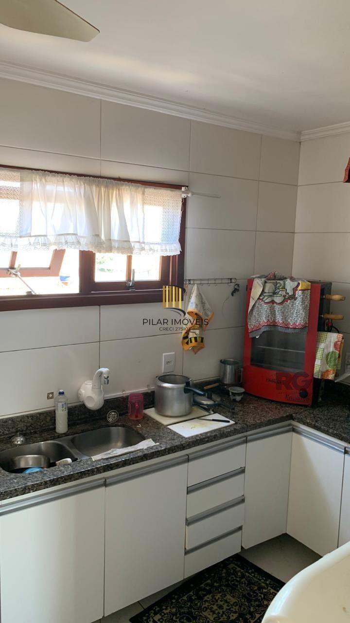 Apartamento semi mobiliado, 2 dormitórios, 1 suíte, 1 vaga, Bairro Vila Marcia