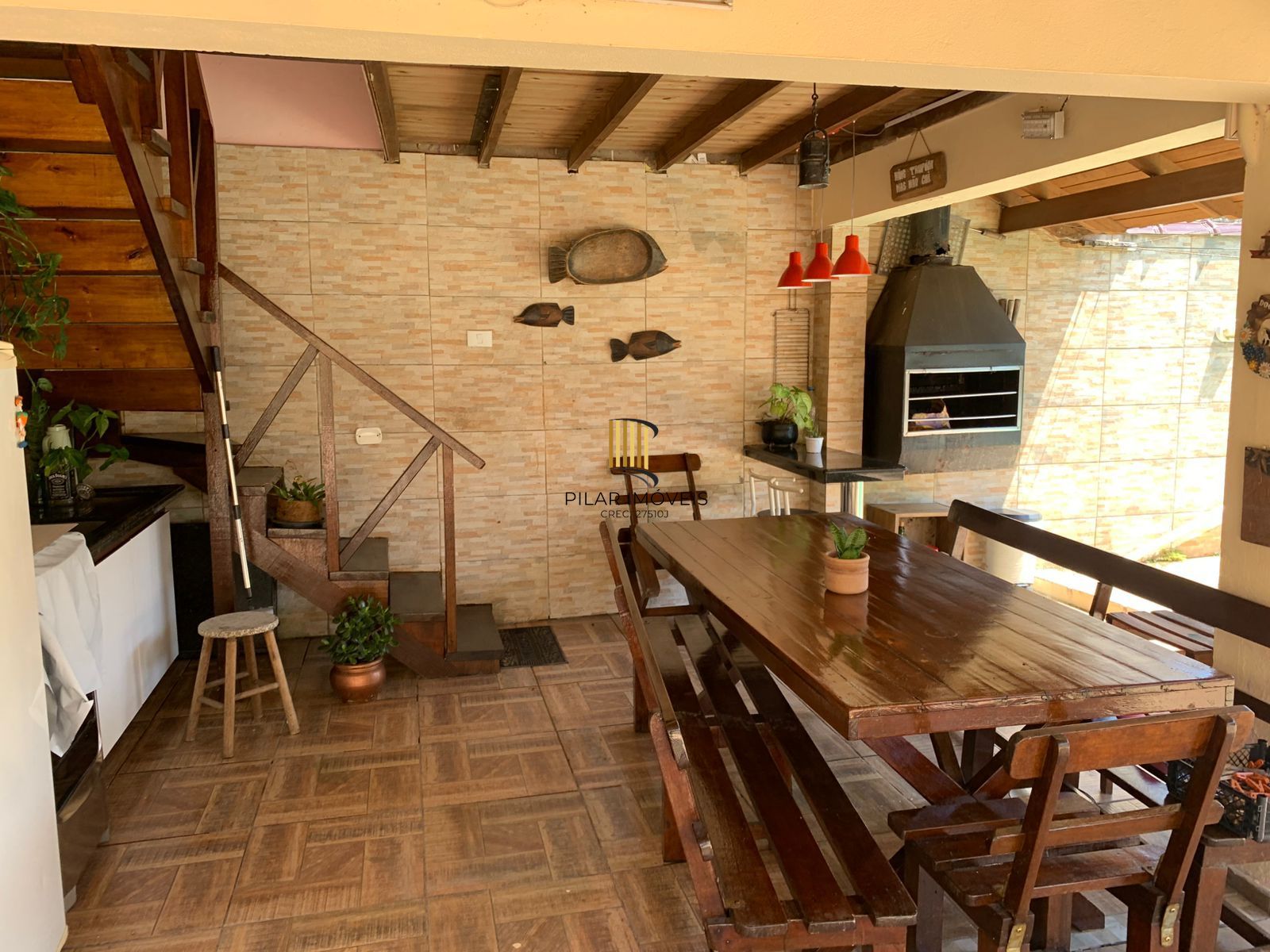 Casa 3 dormitórios, 2 vagas, Bairro Imbui