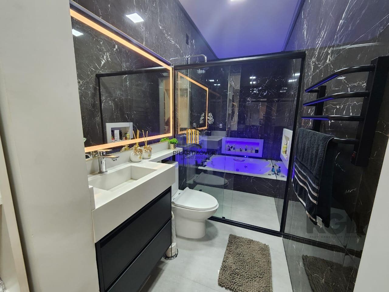 Casa em condomínio, 3 dorms, 1 suíte, 2 vagas bairro vale Ville