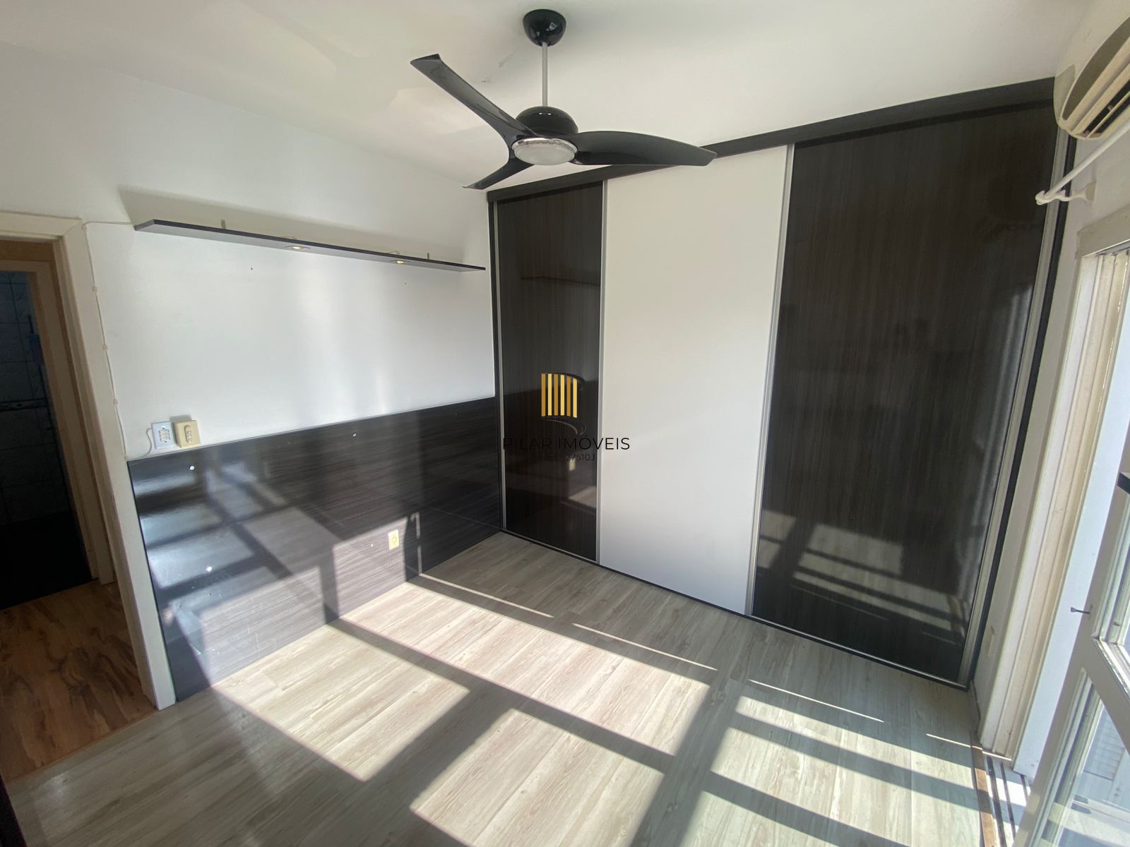 Apartamento 2 dormitórios, 1 vaga, Bairro Vila Imbuí