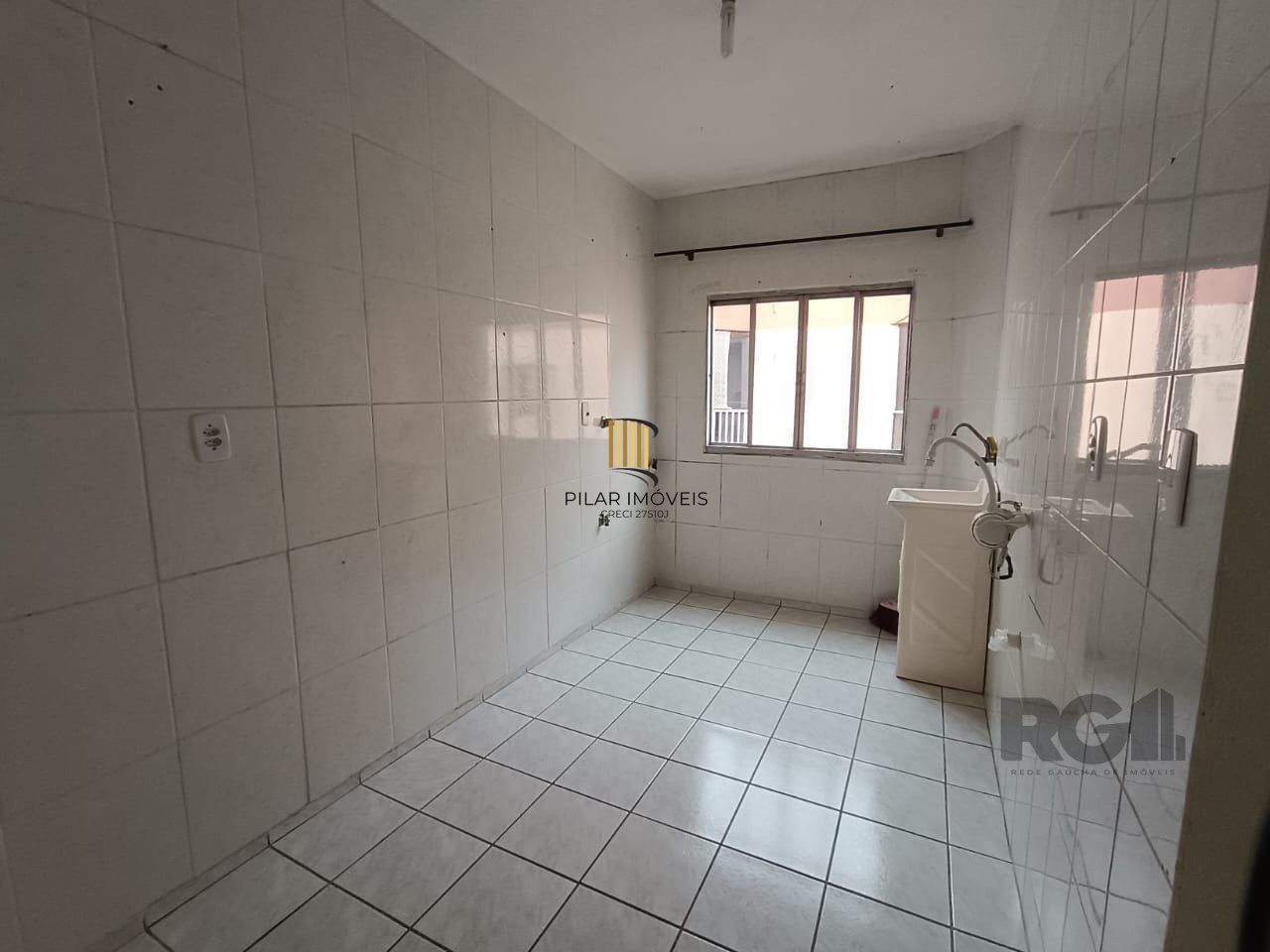 Apartamento 2 dormitórios, vaga de garagem, Bairro Vila Cachoeirinha