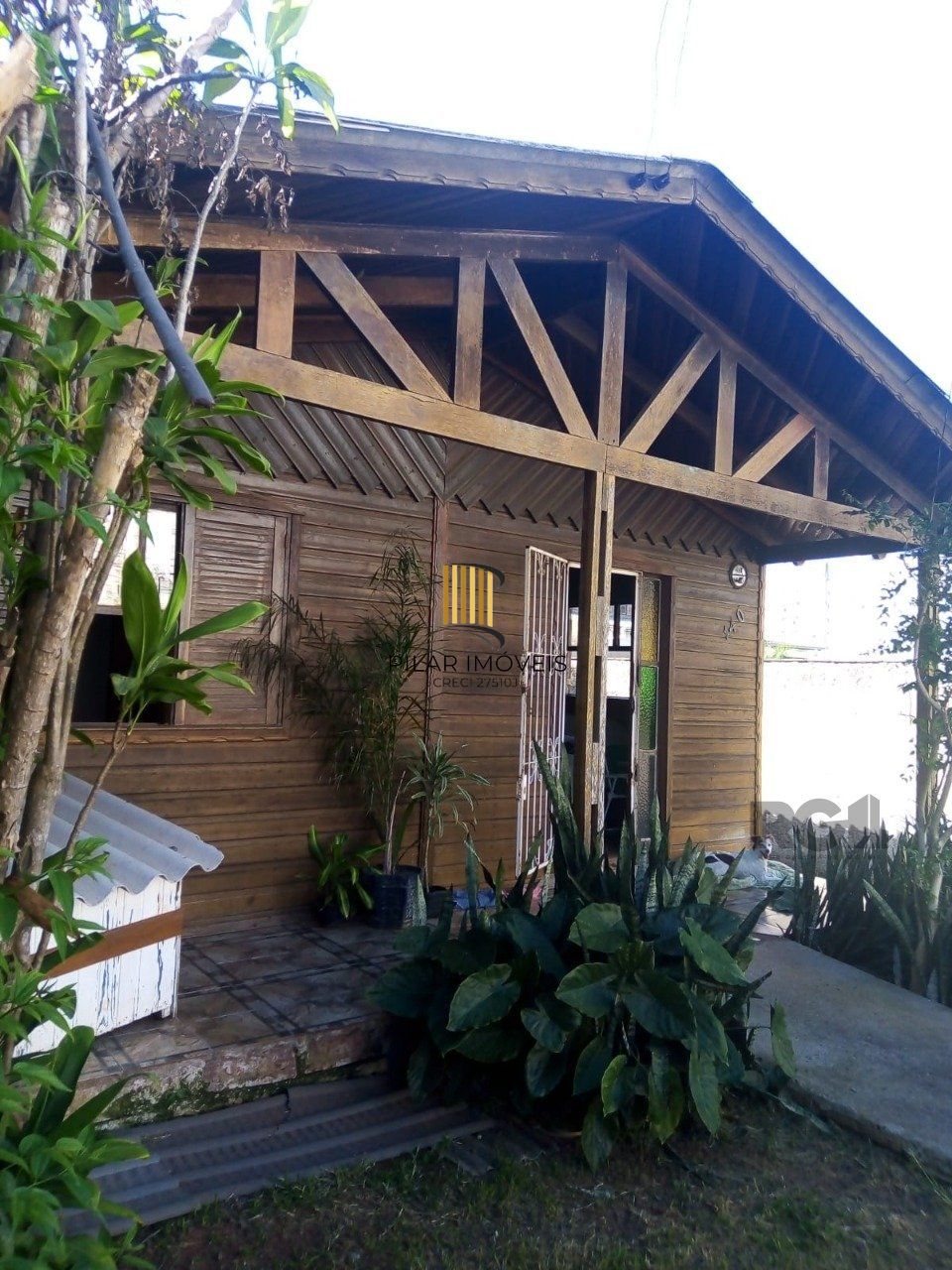 Casa 2 dormitórios, 2 vagas cobertas, Bairro Vila Princesa Izabel