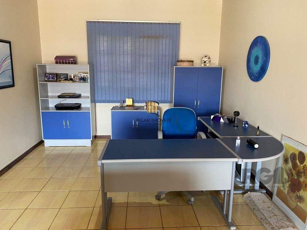 casa sobrado 4 dormitórios, 3 vagas de garagem, Bairro Itacolomi