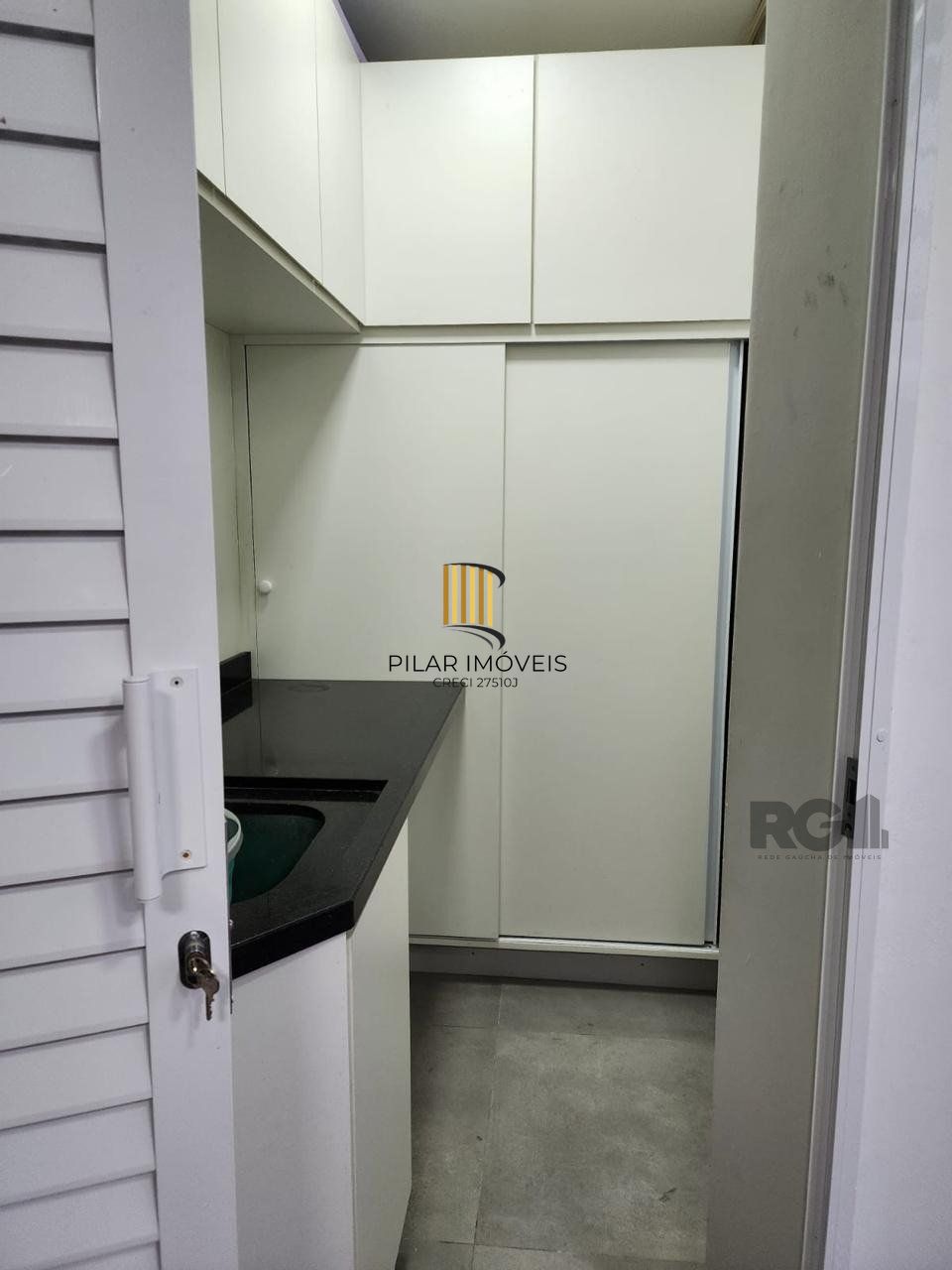 Casa em condomínio, 3 dorms, 1 suíte, 2 vagas bairro vale Ville