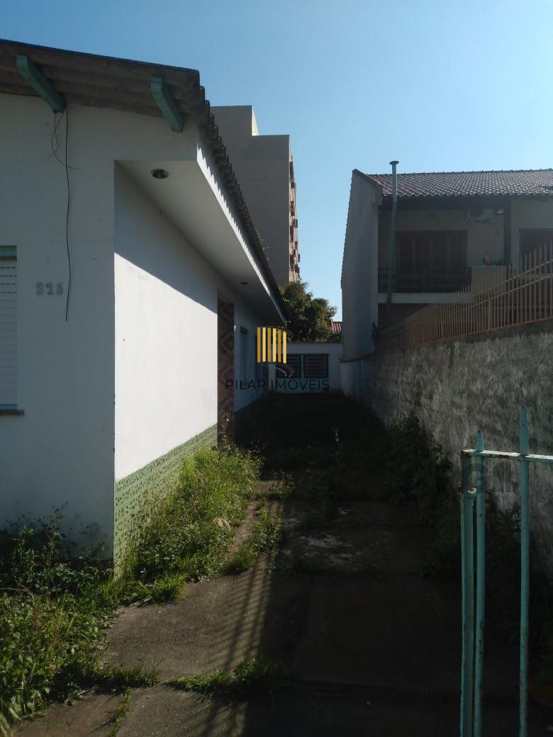 Casa 3 dormitórios, vaga de garagem, Bairro Vila Cachoeirinha