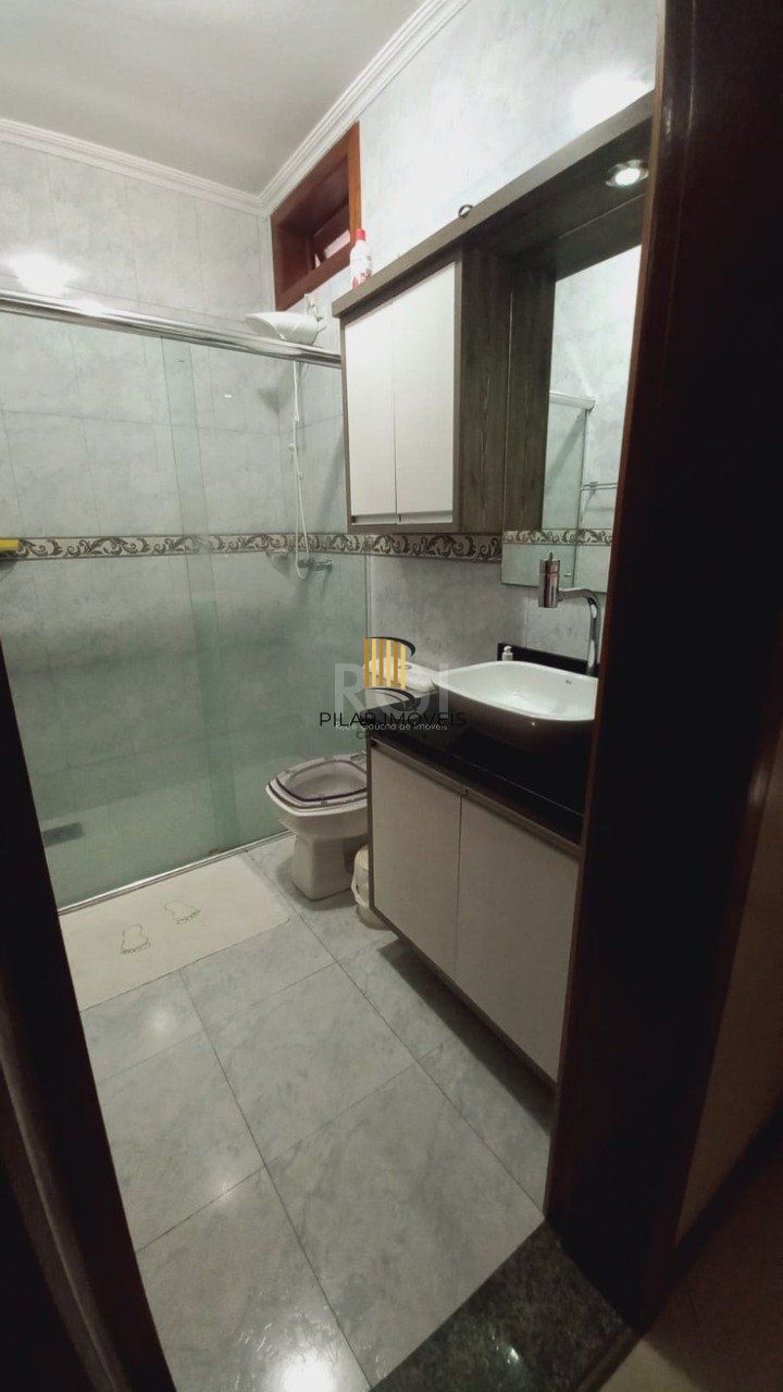 Casa para Venda - 135m², 3 dormitórios, sendo 1 suites, 2 vagas - Vale Do Sol