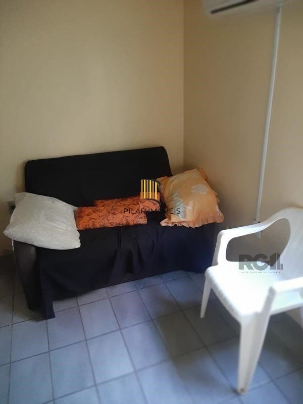 Casa 4 dormitórios, 1 suíte, vagas de garagem, Bairro Bom Princípio