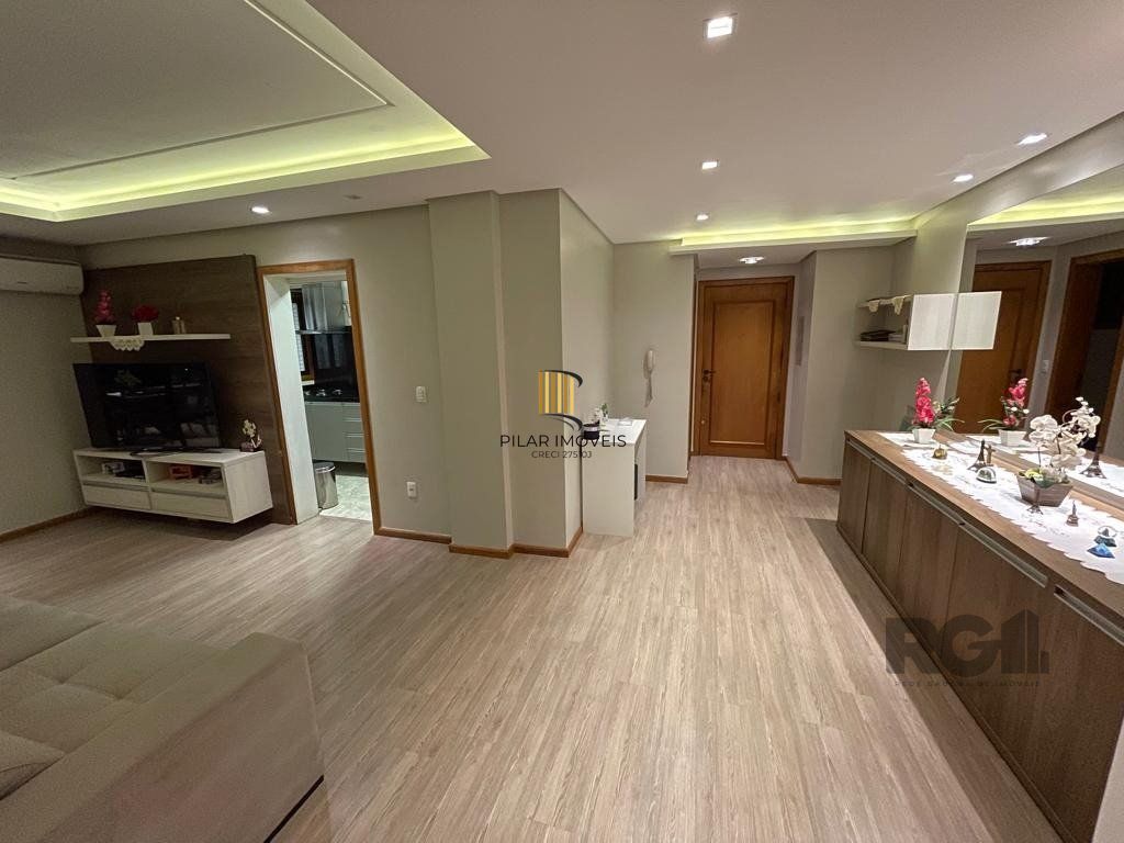 Apartamento mobiliado, 3 dormitórios, 1 suíte, vaga de garagem, Bairro Vila Eunice
