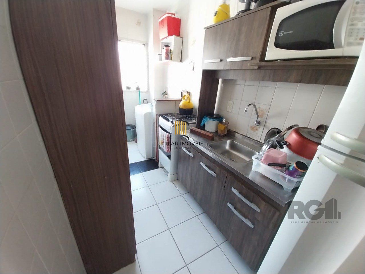 Apartamento 2 dormitórios, 1 vaga, Bairro Vila Cachoeirinha