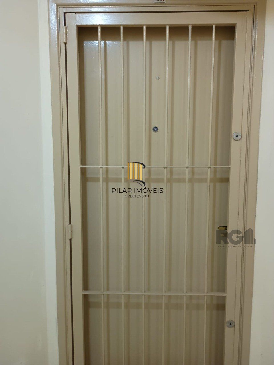 Apartamento semi mobiliado, 1 dormitporio, Bairro Santo Angelo