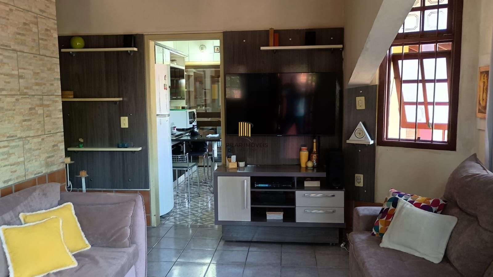 Casa 3 dormitórios, 1 suíte, 2 vagas, Bairro Monte Carlo