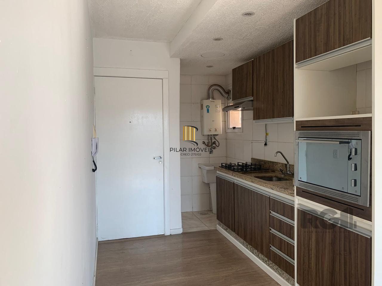 Apartamento 2 dormitórios, 1 vaga, Bairro Vila Cachoeirinha