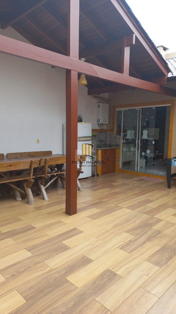 Casa para Venda - 135m², 3 dormitórios, sendo 1 suites, 2 vagas - Vale Do Sol