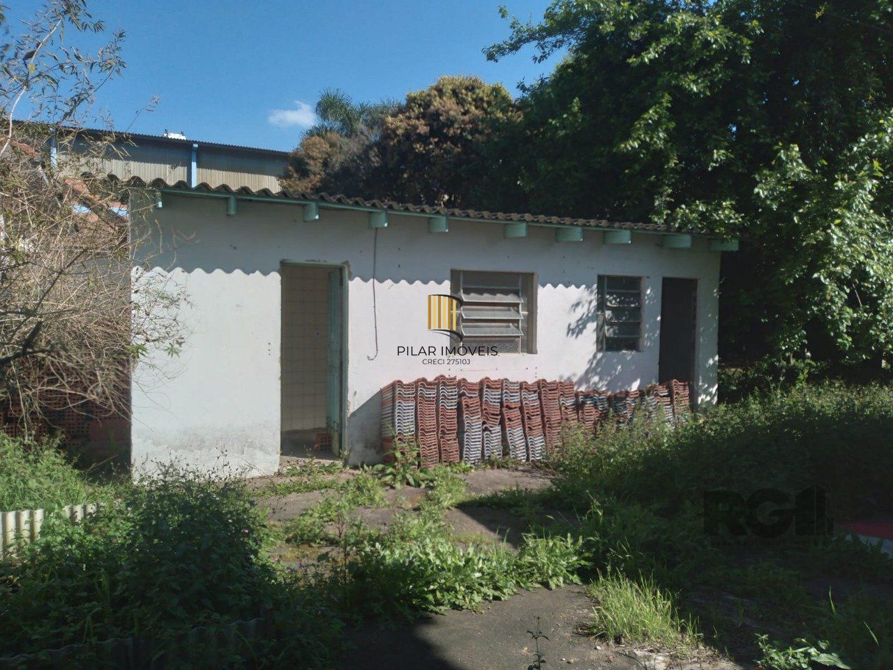 Casa 3 dormitórios, vaga de garagem, Bairro Vila Cachoeirinha