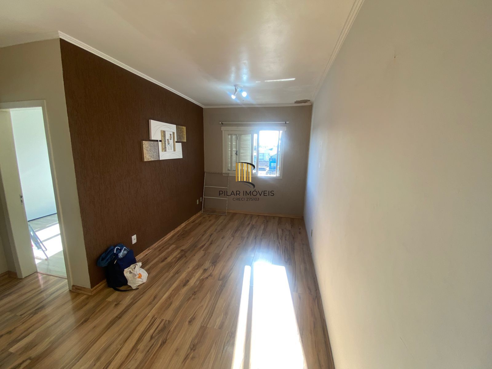 Apartamento 2 dormitórios, 1 vaga, Bairro Vila Imbuí