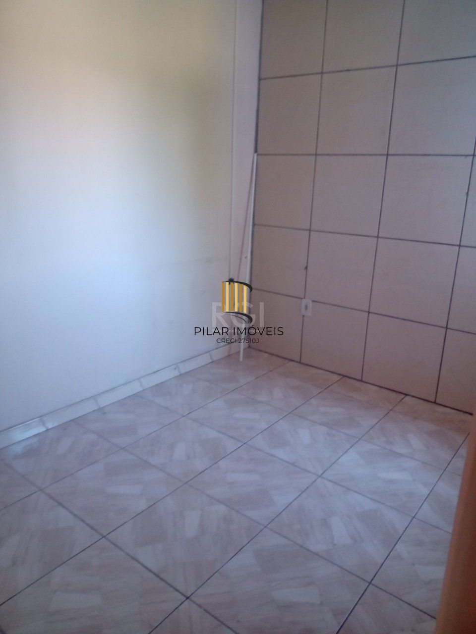Casa 2 dormitórios, garagem, Bairro Marechal Rondon