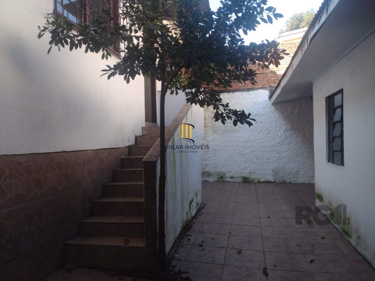 Casa 2 dormitórios, 1 vaga, Bairro Vila Cachoeirinha