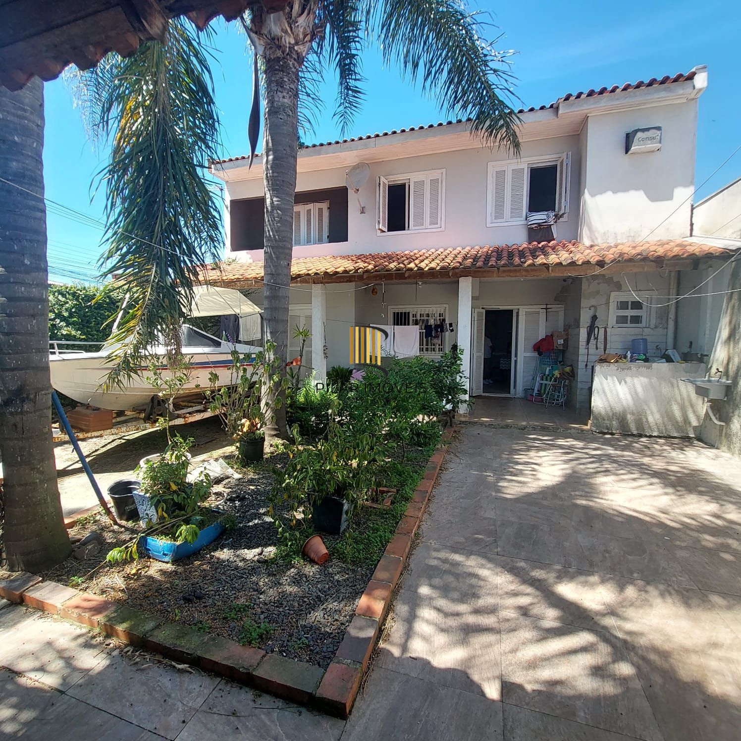 Casa 3 dormitórios, 1 suíte, 1 vaga, Bairro Parque da Matriz