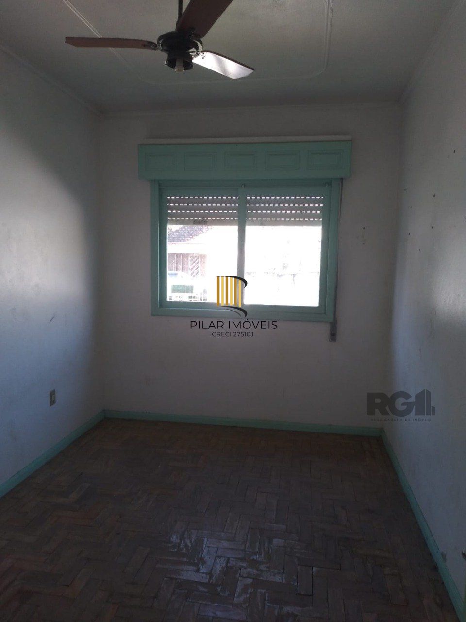 Casa 3 dormitórios, vaga de garagem, Bairro Vila Cachoeirinha