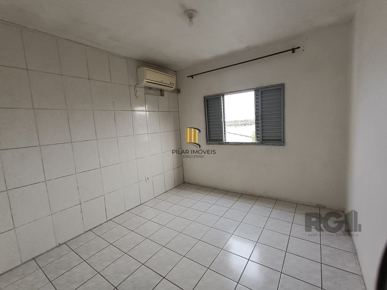 Apartamento 2 dormitórios, vaga de garagem, Bairro Vila Cachoeirinha