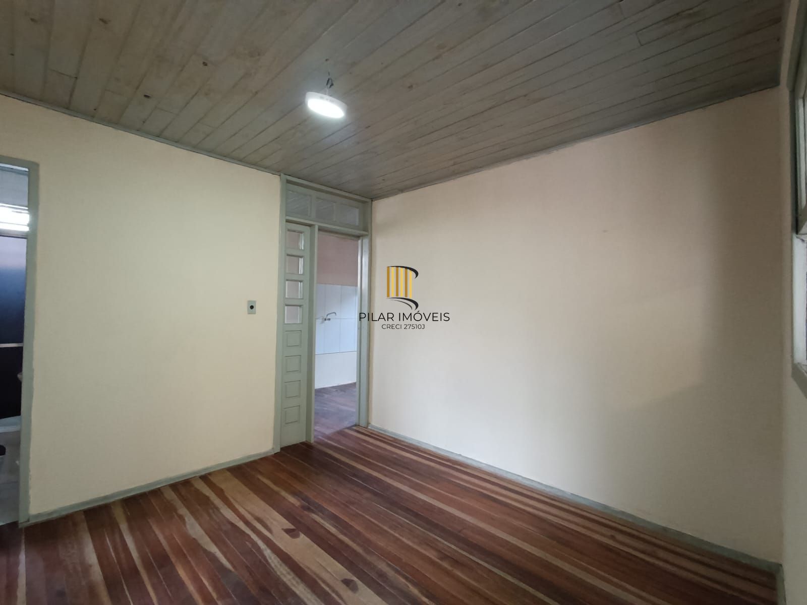 Casa 3 dormitórios no bairro COHAB C