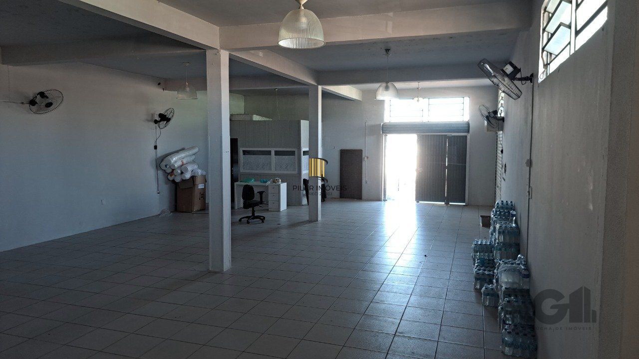 Pavilhão área total 720m² bairro Vista Alegre