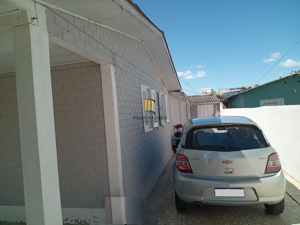 Casa 2 dormitórios, 1 suíte, 2 vagas