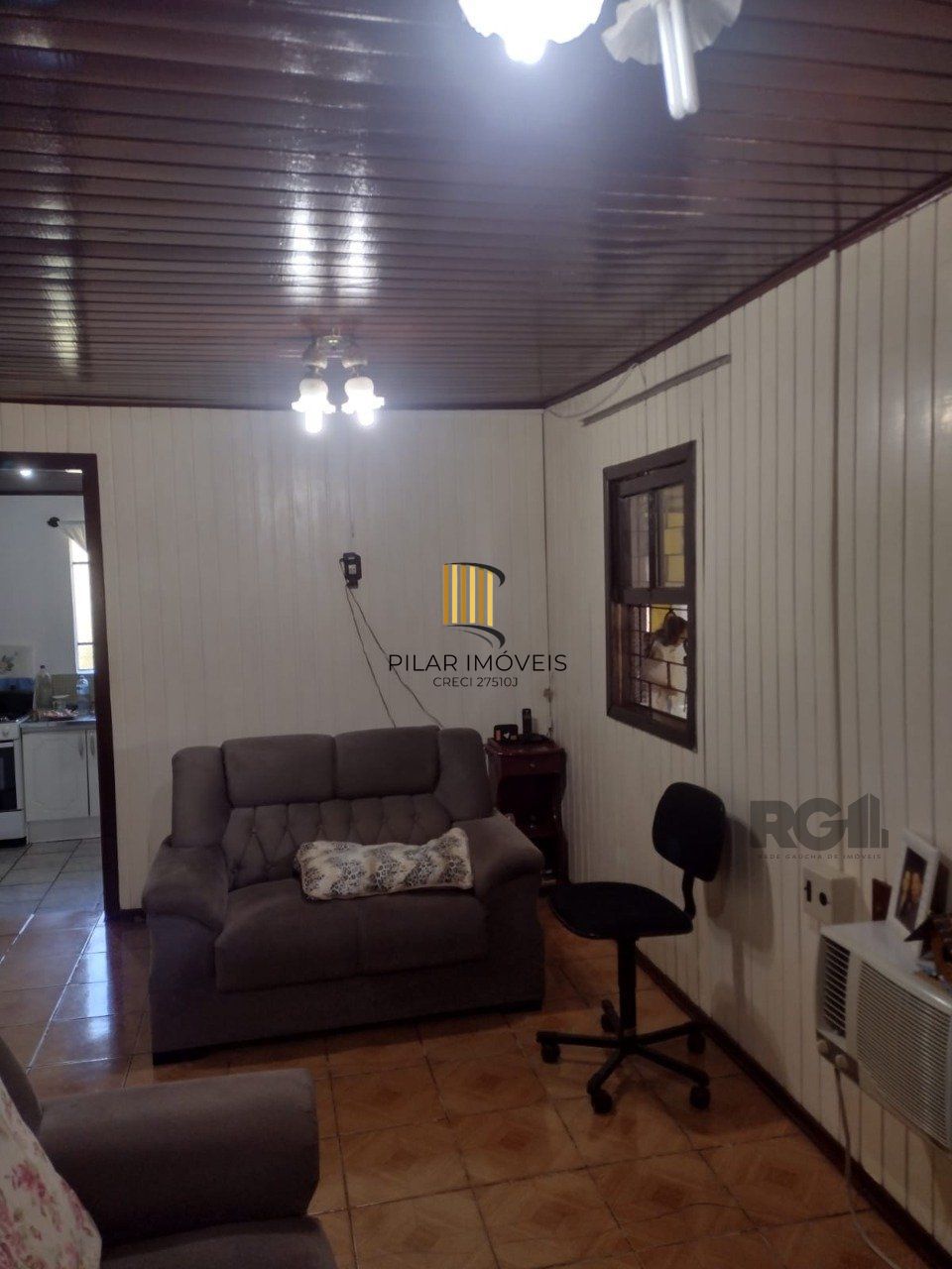 Casa 2 dormitórios, 2 vagas, Bairro Espirito Santo