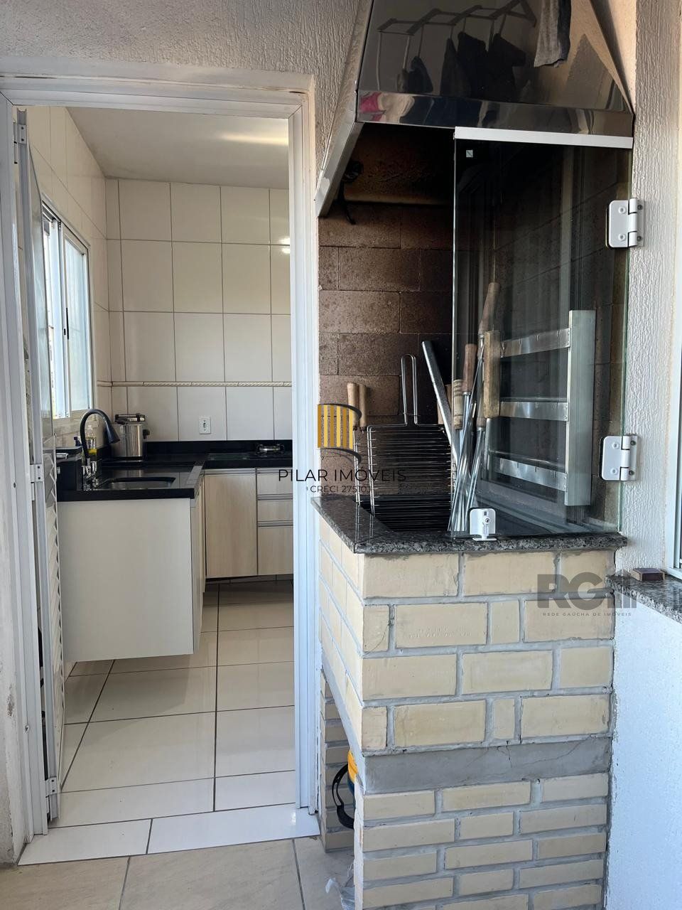 Apartamento 2 dormitórios, 1 vaga, Bairro Jardim América