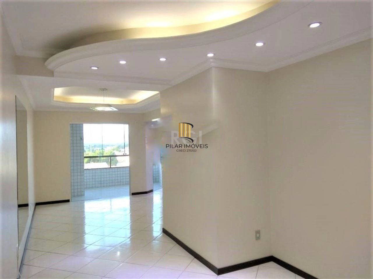 Apartamento semi mobiliado, 2 dormitórios, 1 suíte, vaga de garagem, Bairro Vila Veranópolis