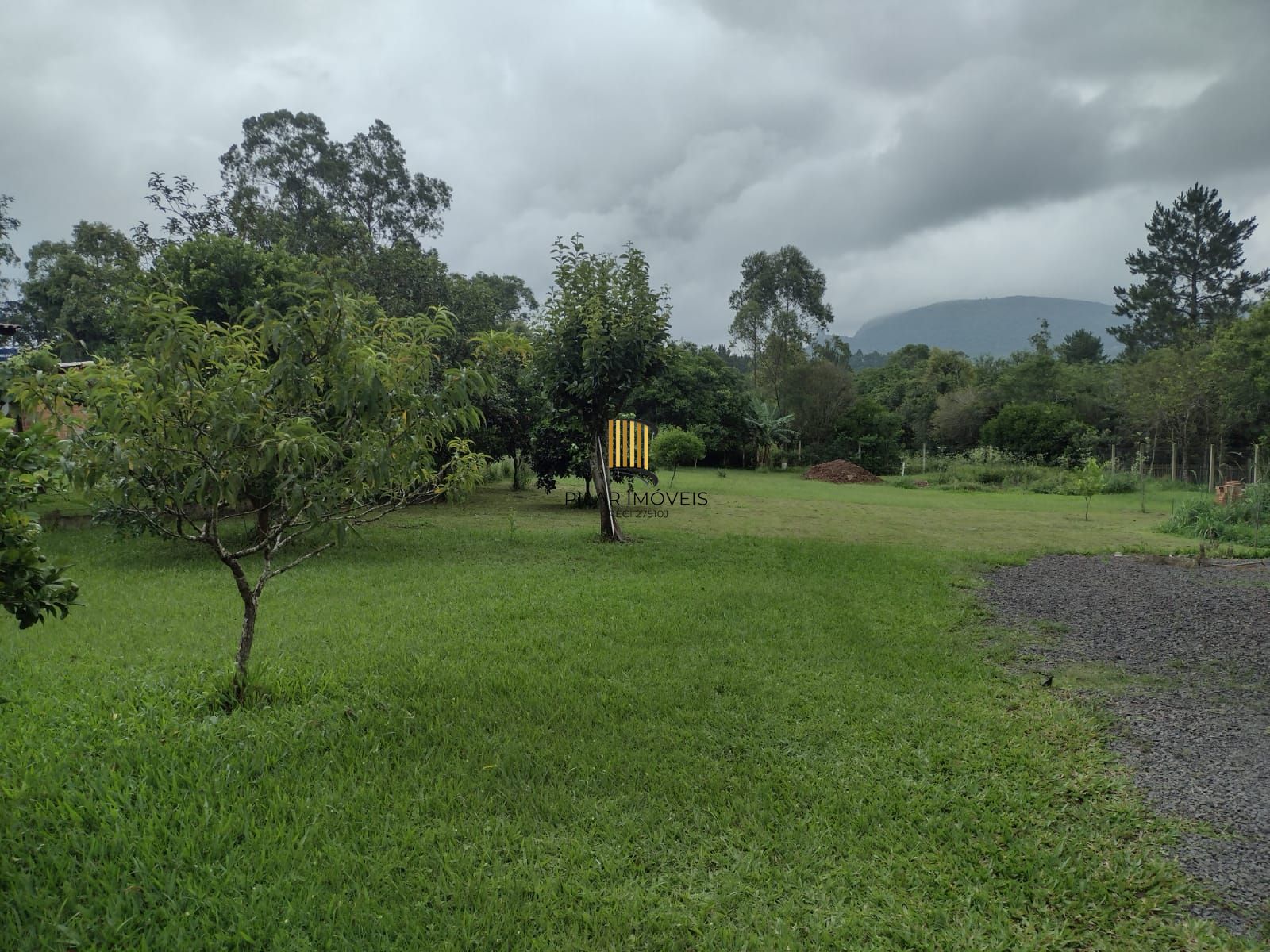 Casa 3 dormitórios bairro Estancia Antiga 