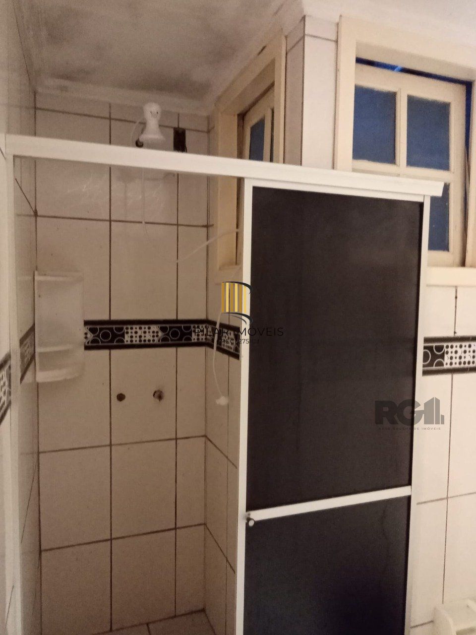 Apartamento térreo 2 dormitórios, vaga de garagem, Bairro Vila Imbuí
