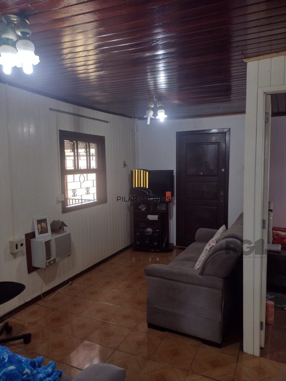 Casa 2 dormitórios, 2 vagas, Bairro Espirito Santo