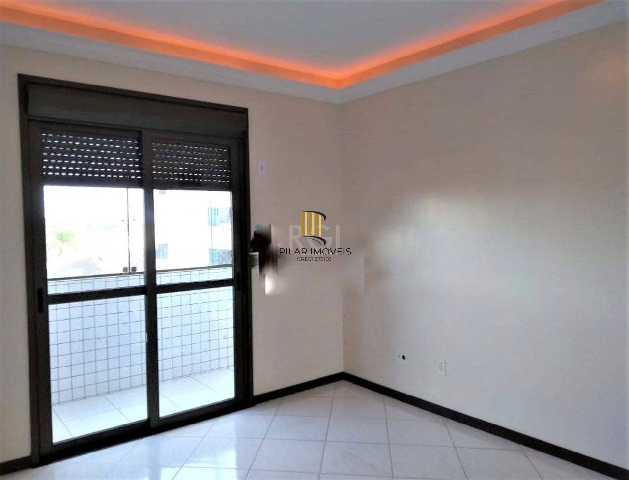 Apartamento semi mobiliado, 2 dormitórios, 1 suíte, vaga de garagem, Bairro Vila Veranópolis